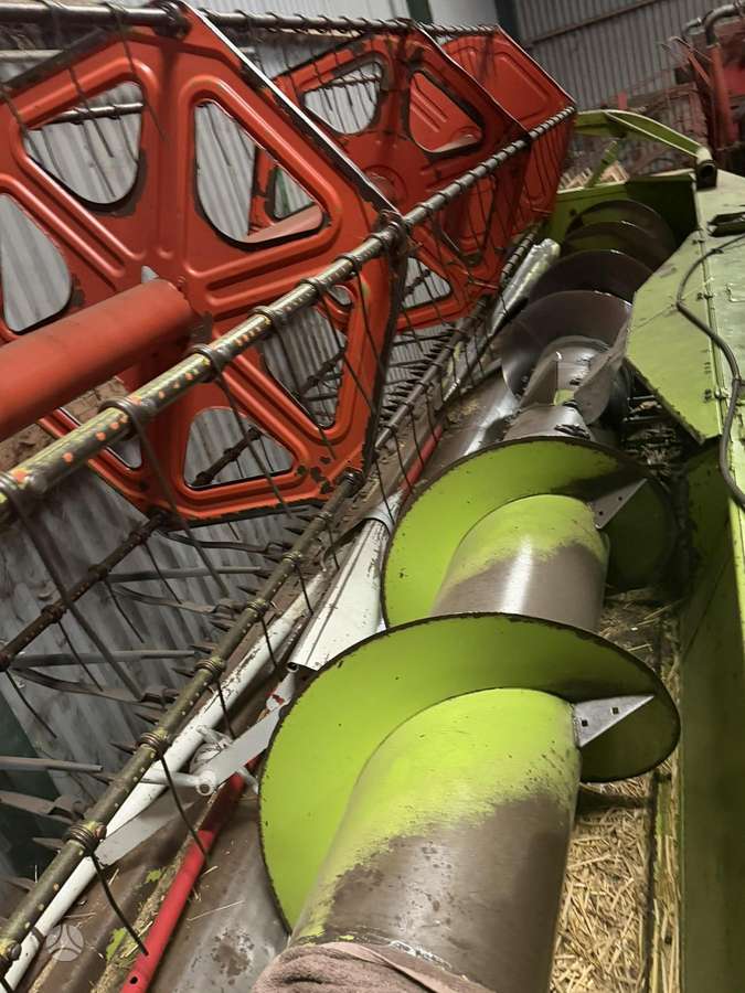 Claas Dominator 86, combine harvesters