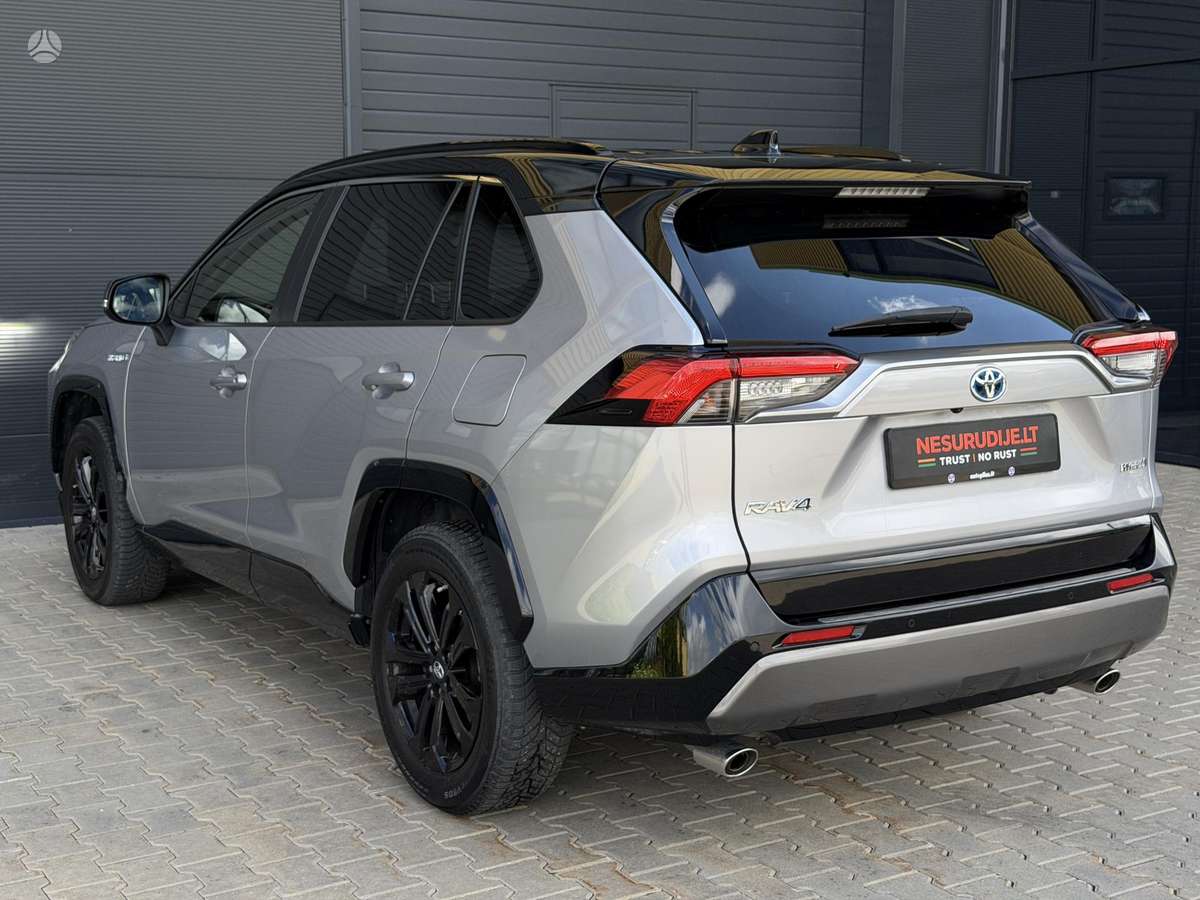 Toyota RAV4 - 3