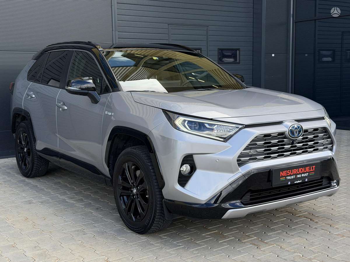 Toyota RAV4 - 6