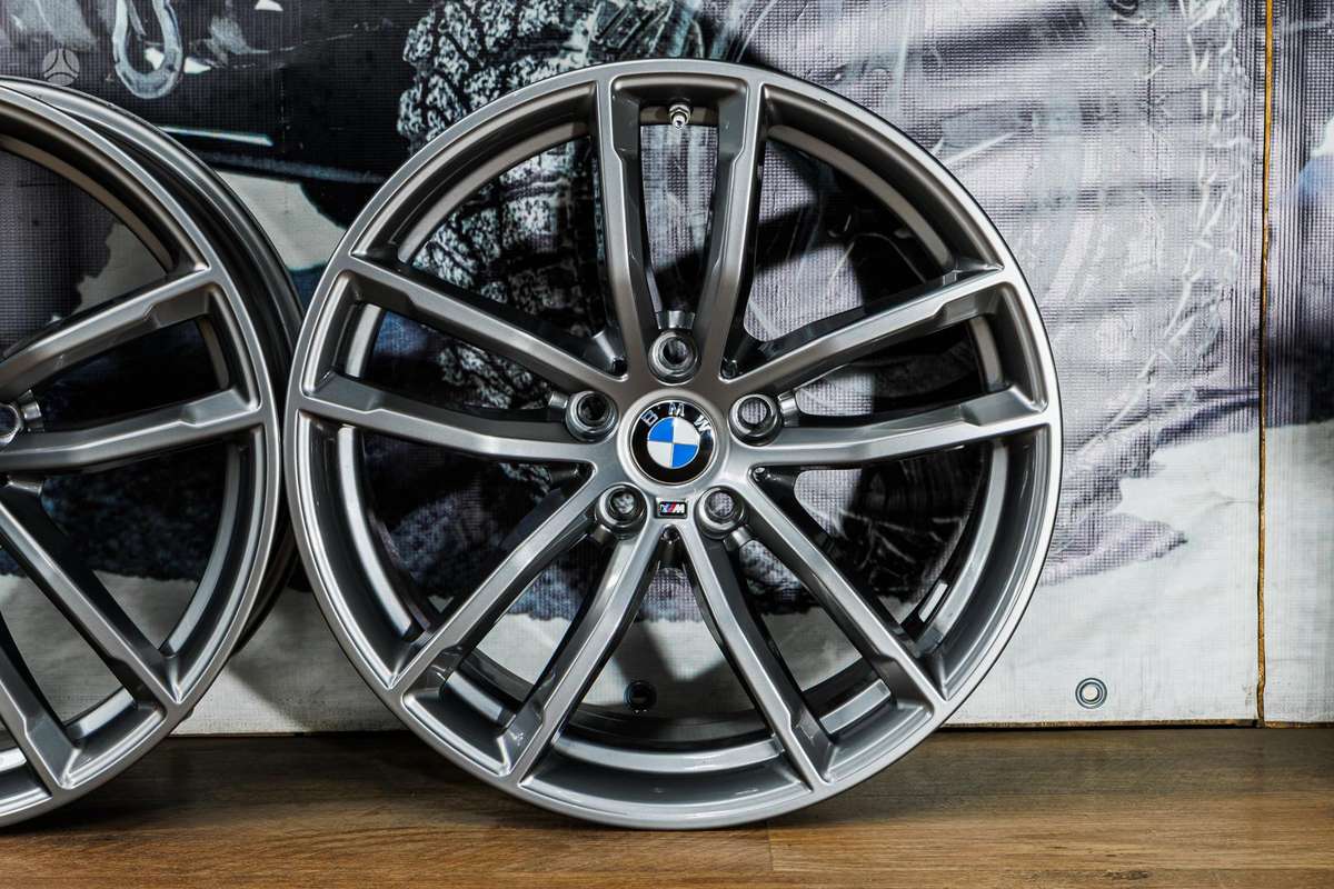 BMW, lengvojo lydinio, R18
