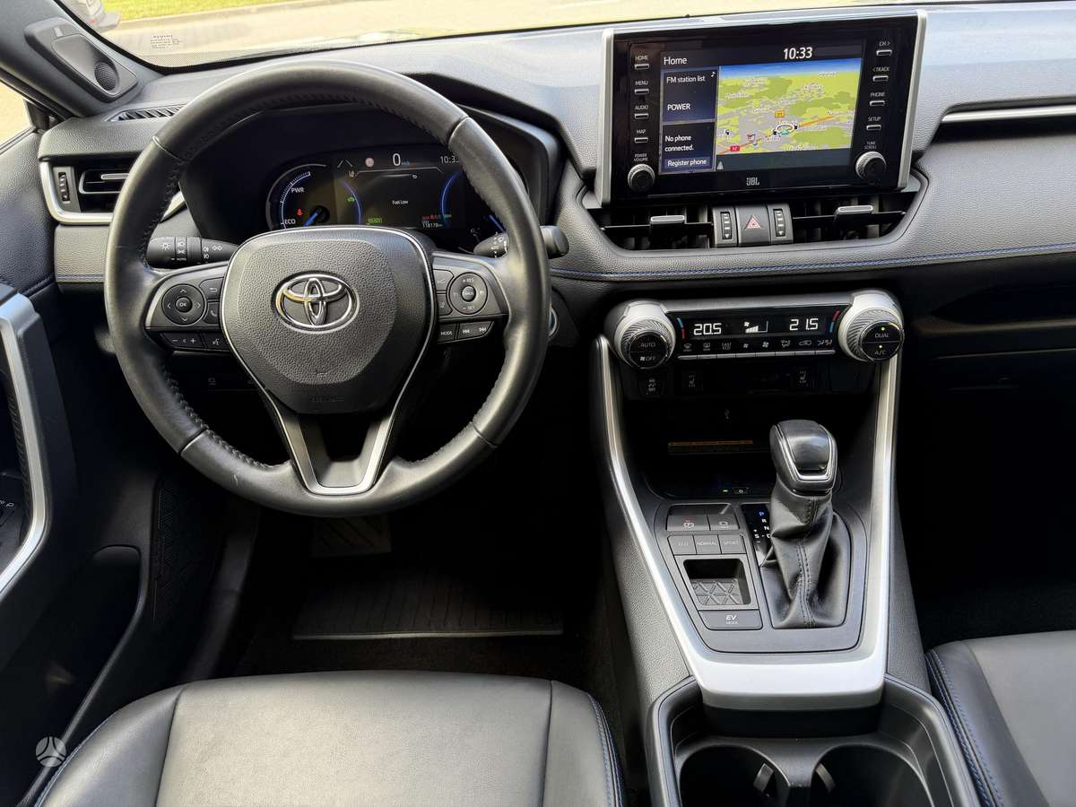 Toyota RAV4 - 9