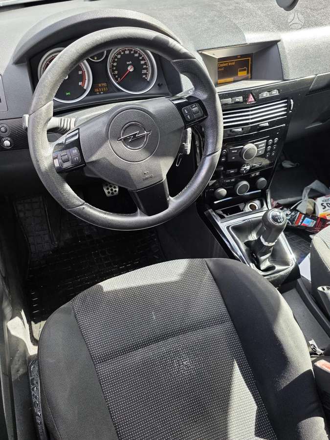 Opel Astra rezerves daļās
