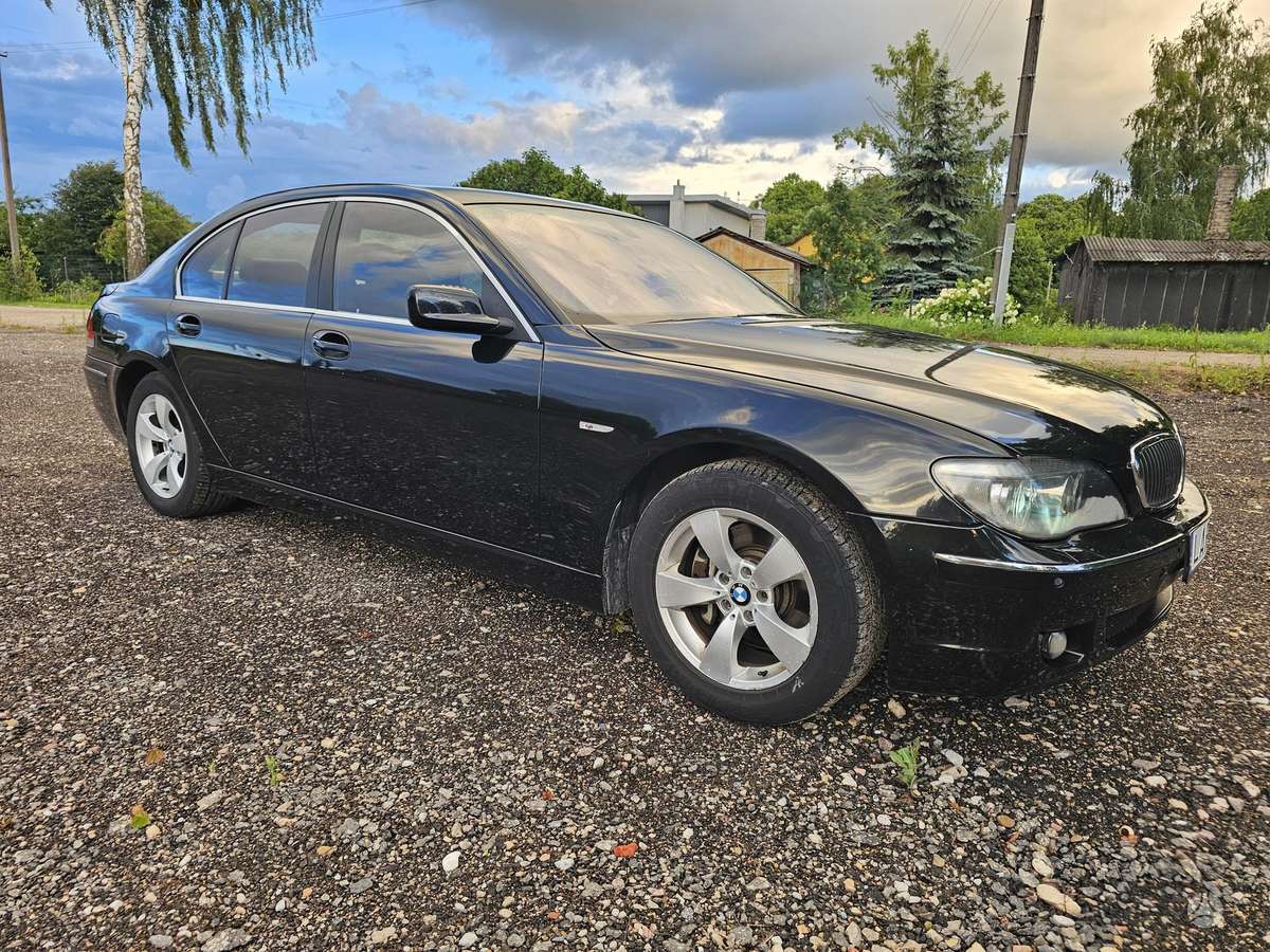 BMW 730, 3.0 l., Седан