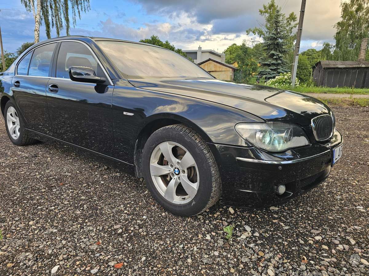 BMW 730, 3.0 l., sedanas