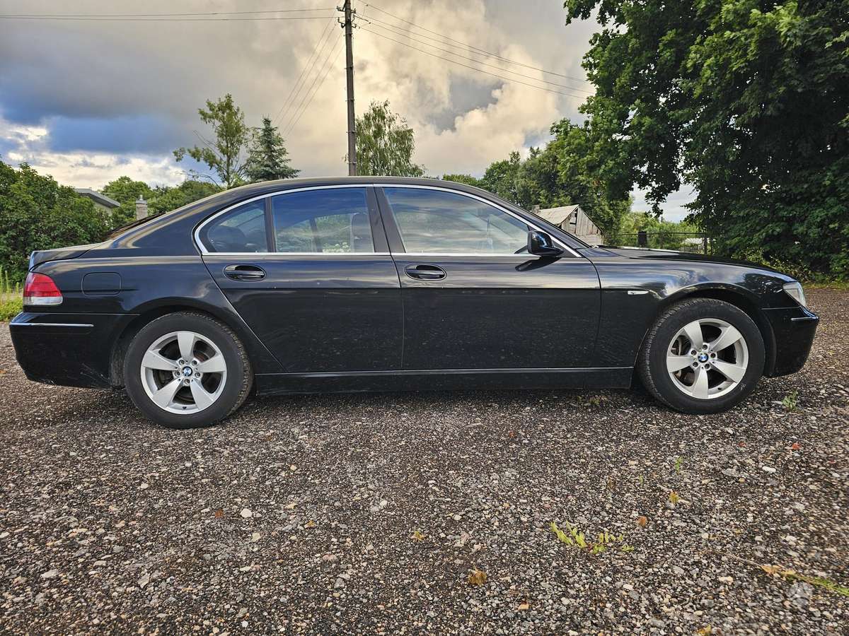 BMW 730, 3.0 l., Седан