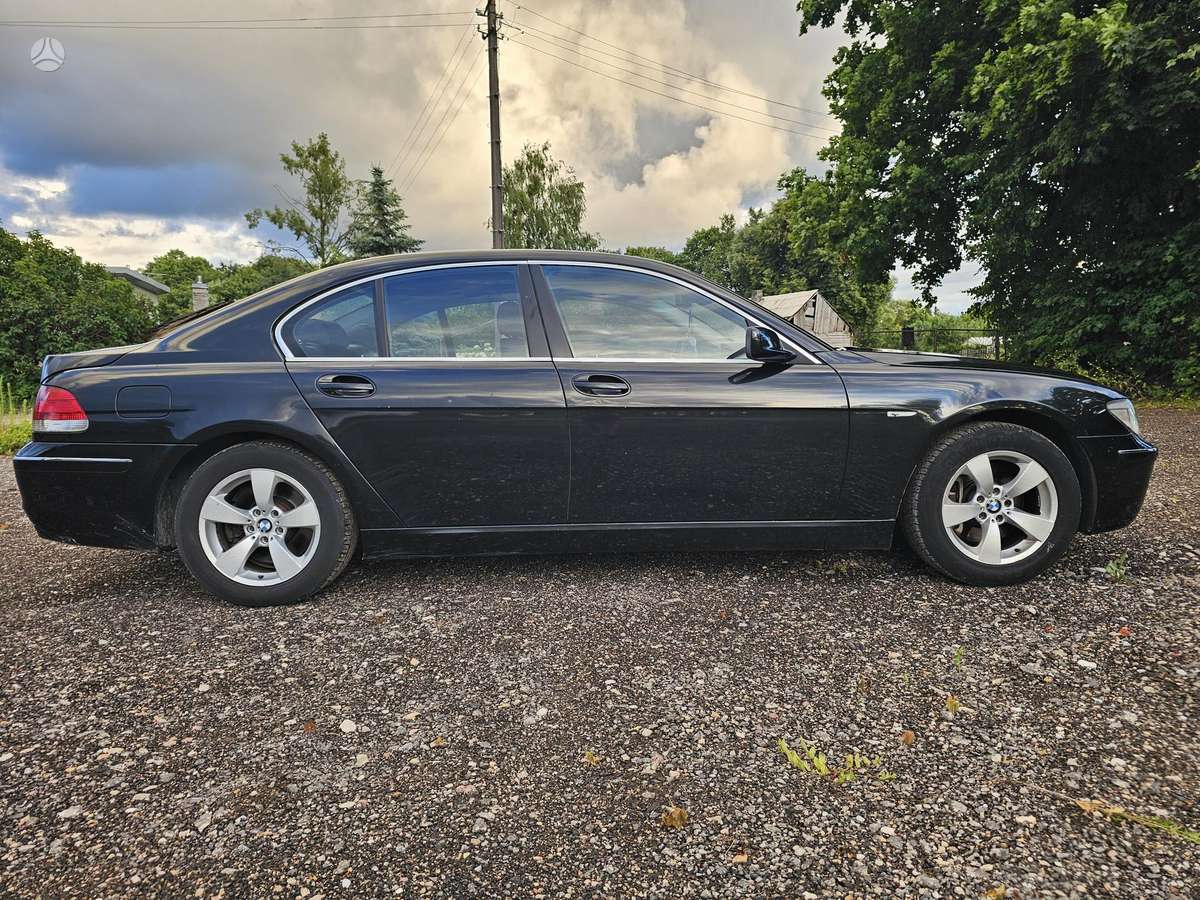 BMW 730, 3.0 l., sedanas