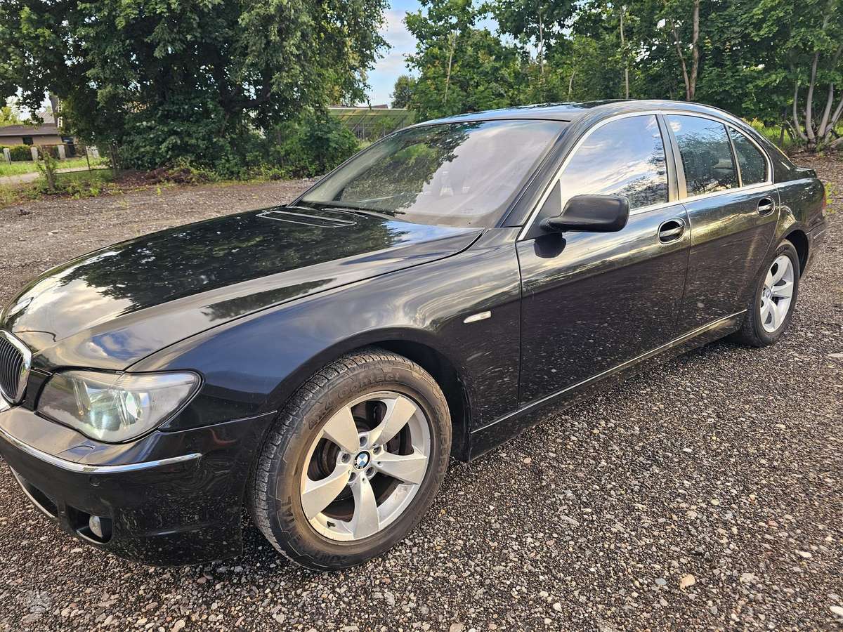 BMW 730, 3.0 l., sedanas