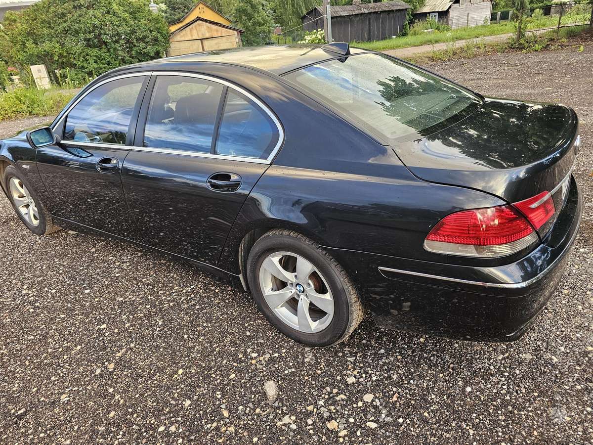 BMW 730, 3.0 l., sedanas