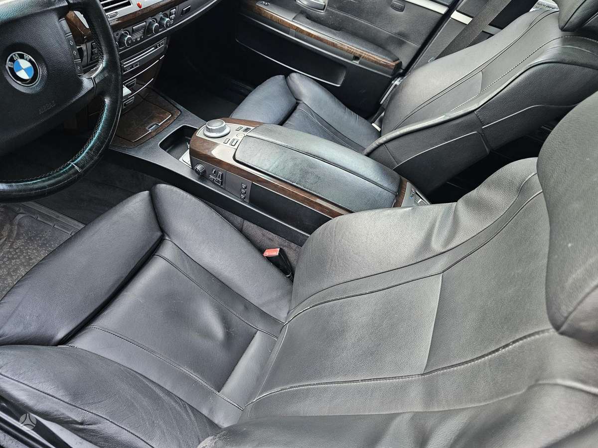 BMW 730, 3.0 l., sedanas