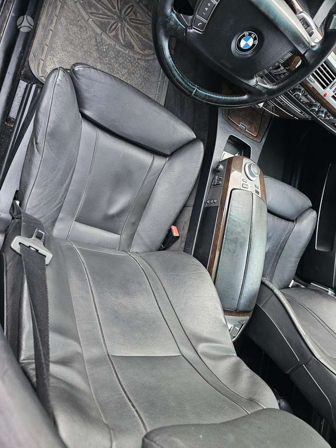 BMW 730, 3.0 l., sedanas