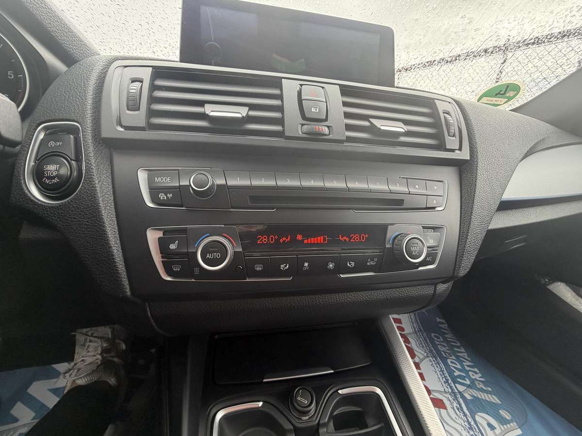 BMW 116, 2.0 l., hatchback