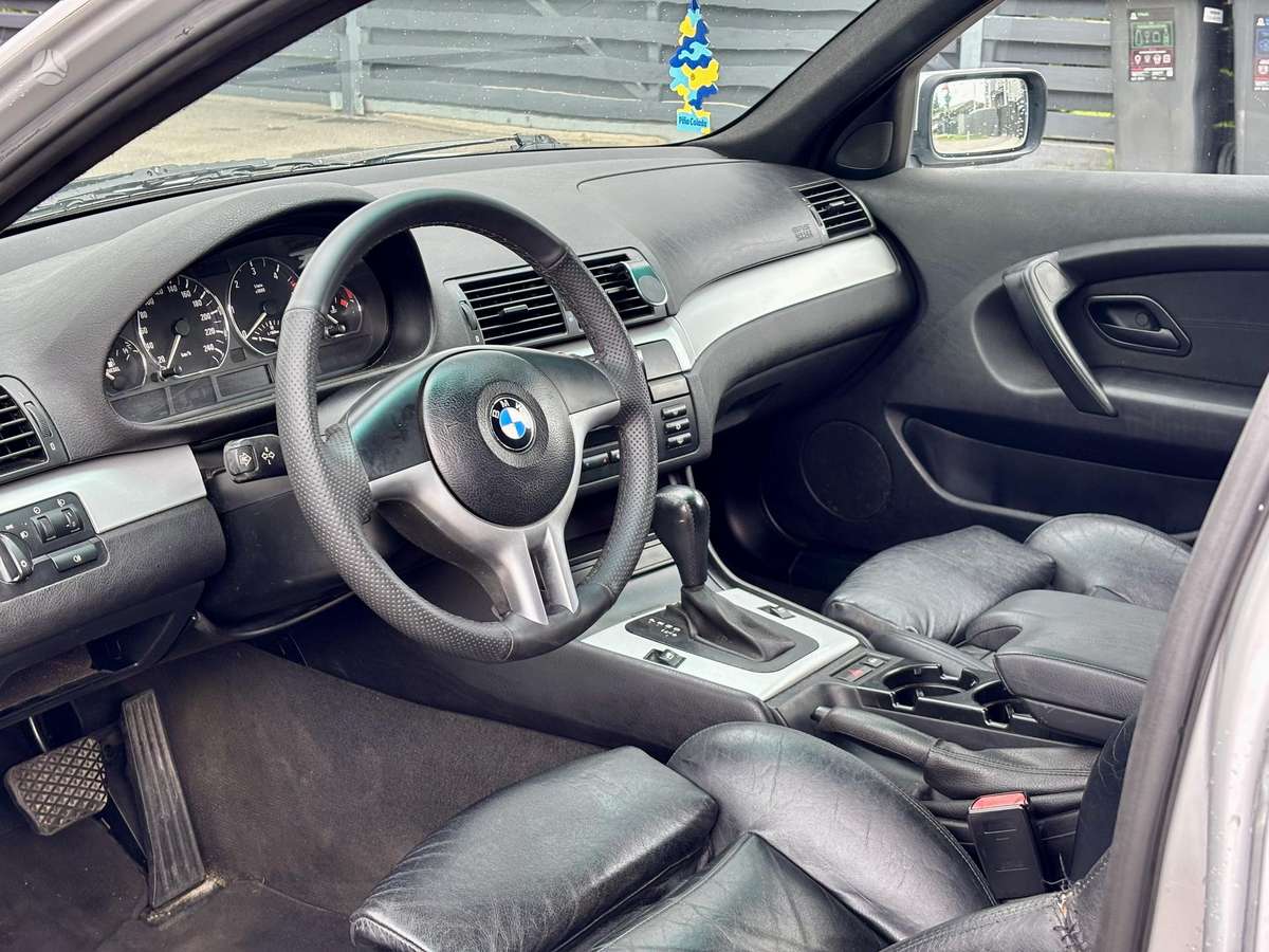BMW 320, 2.0 l., hečbekas