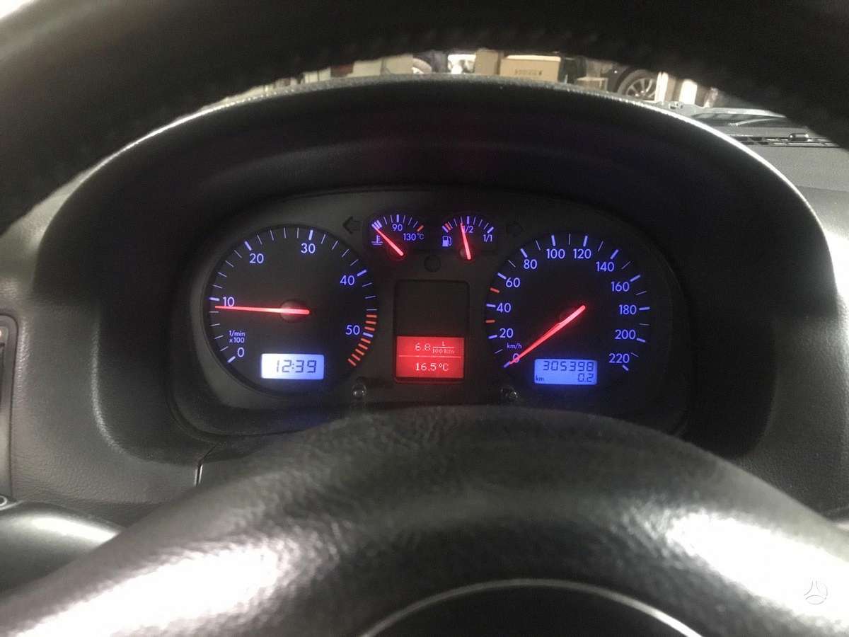 Volkswagen Bora, 1.9 l., Седан