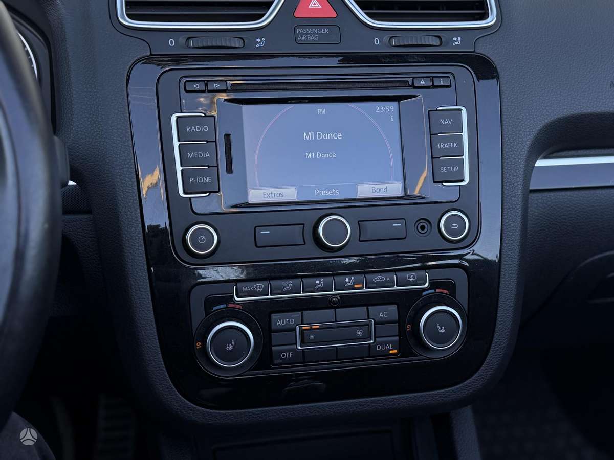 Volkswagen Eos, 1.4 l., Кабриолет