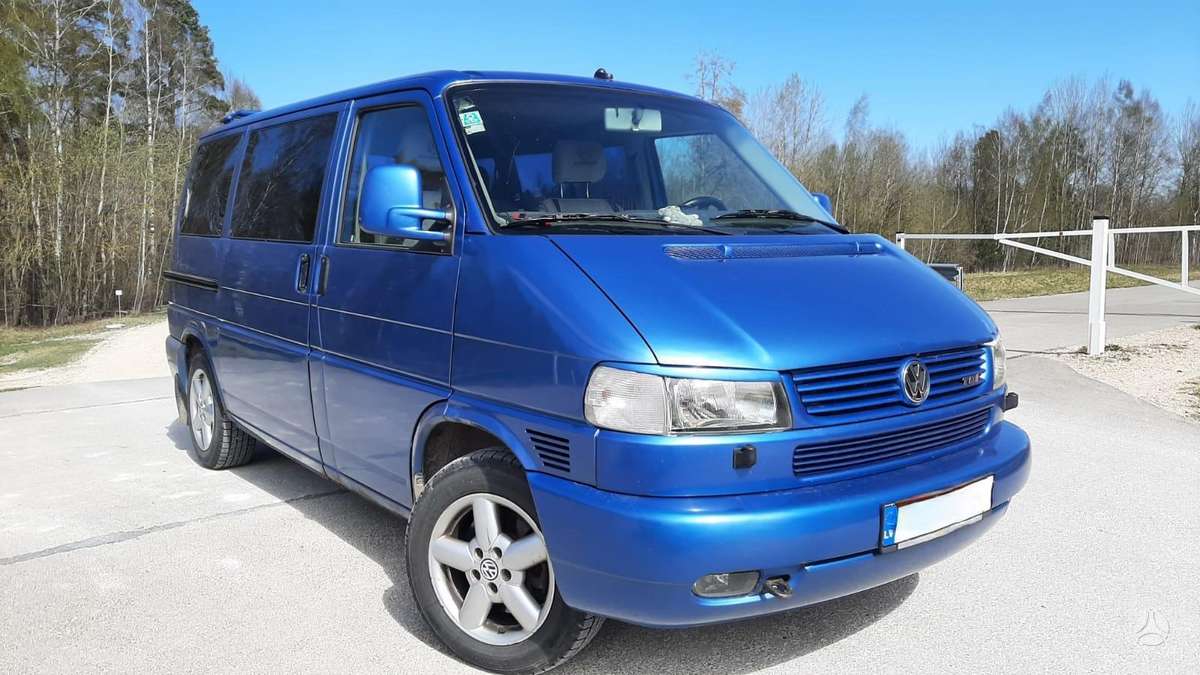Volkswagen Multivan, 2.5 l., Минивэн