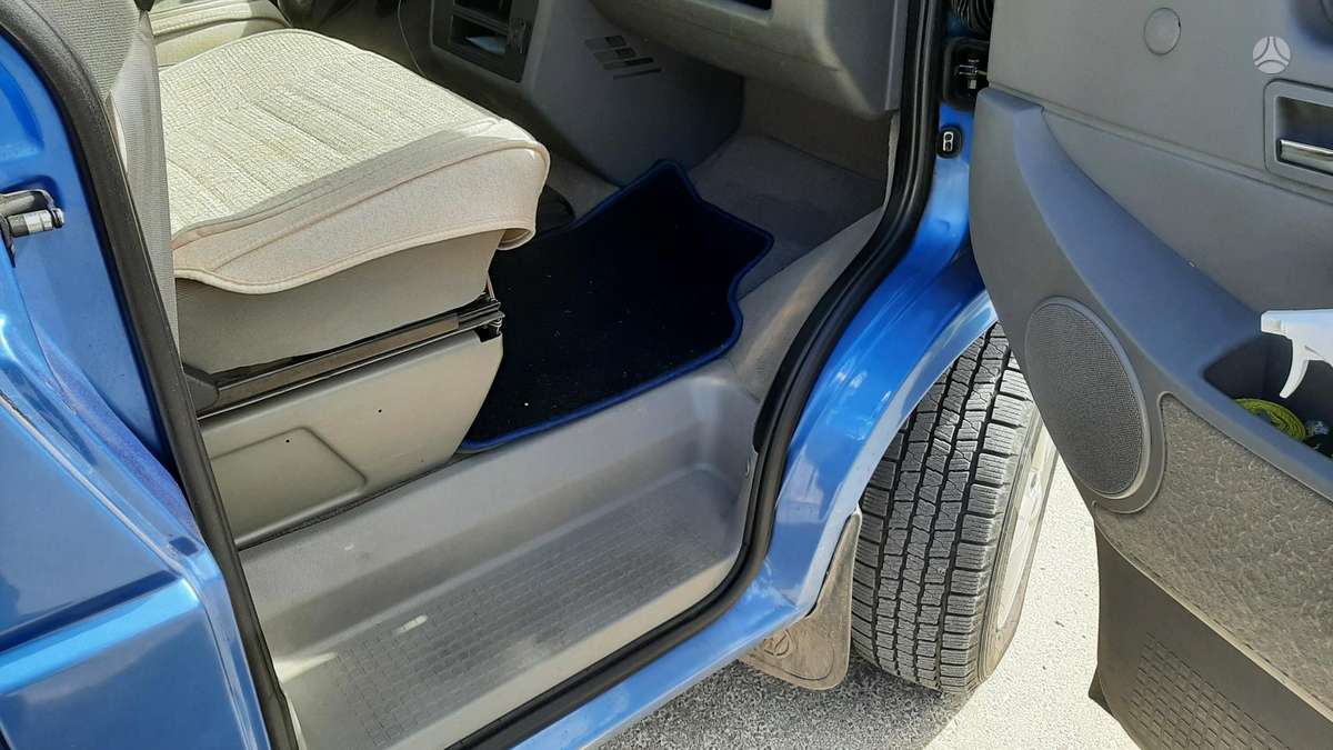 Volkswagen Multivan, 2.5 l., Минивэн