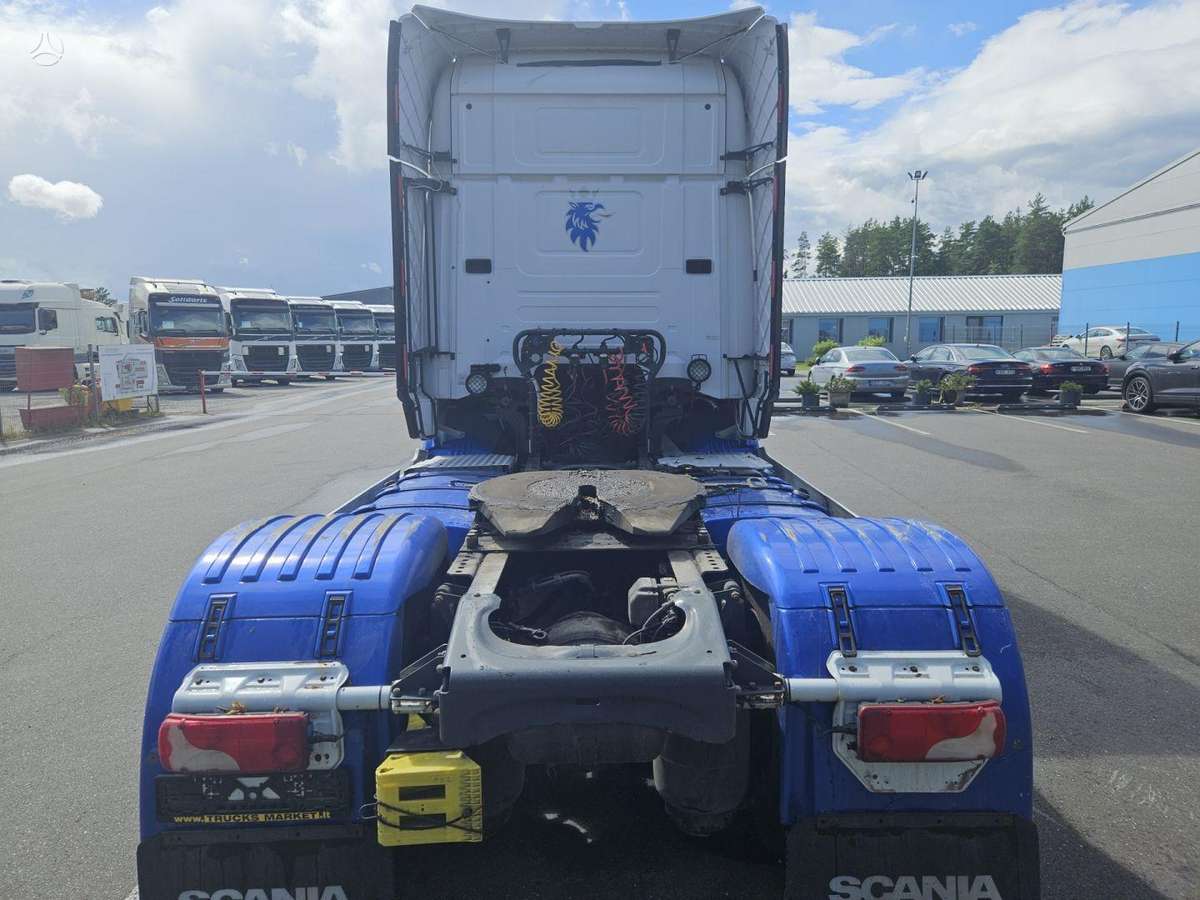 Scania R490, double sleeper