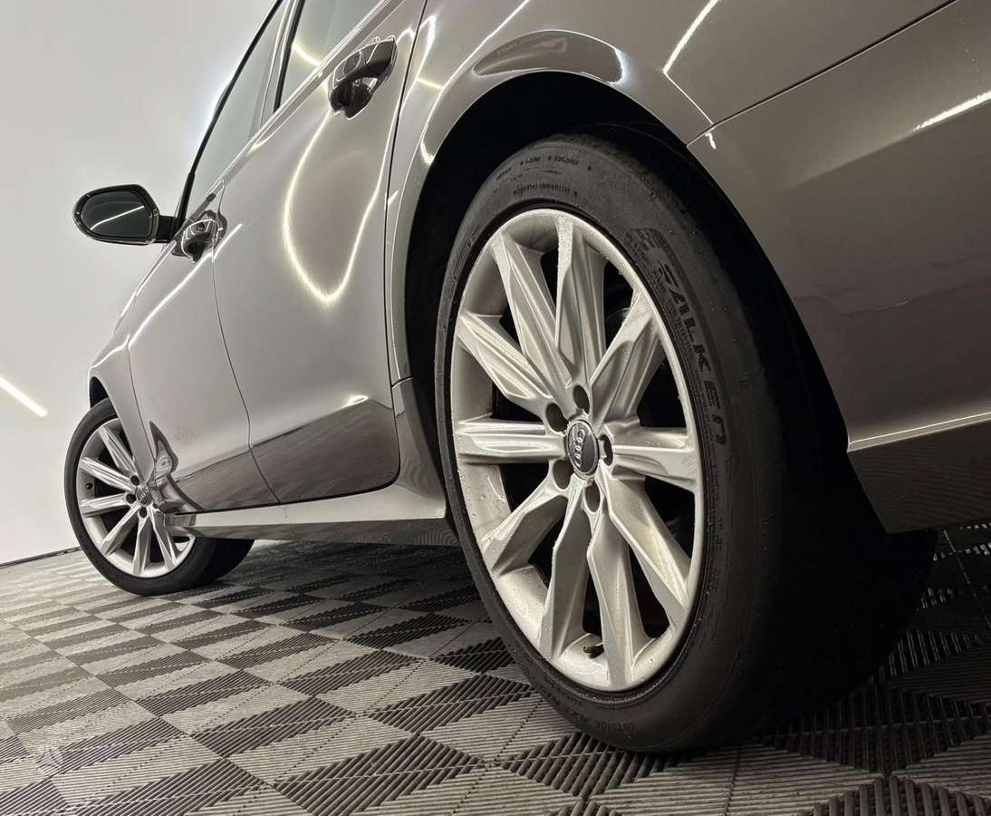 Audi A6, 2.0 l., universalas
