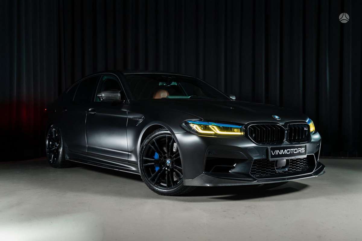 BMW M5, 4.4 l., Седан