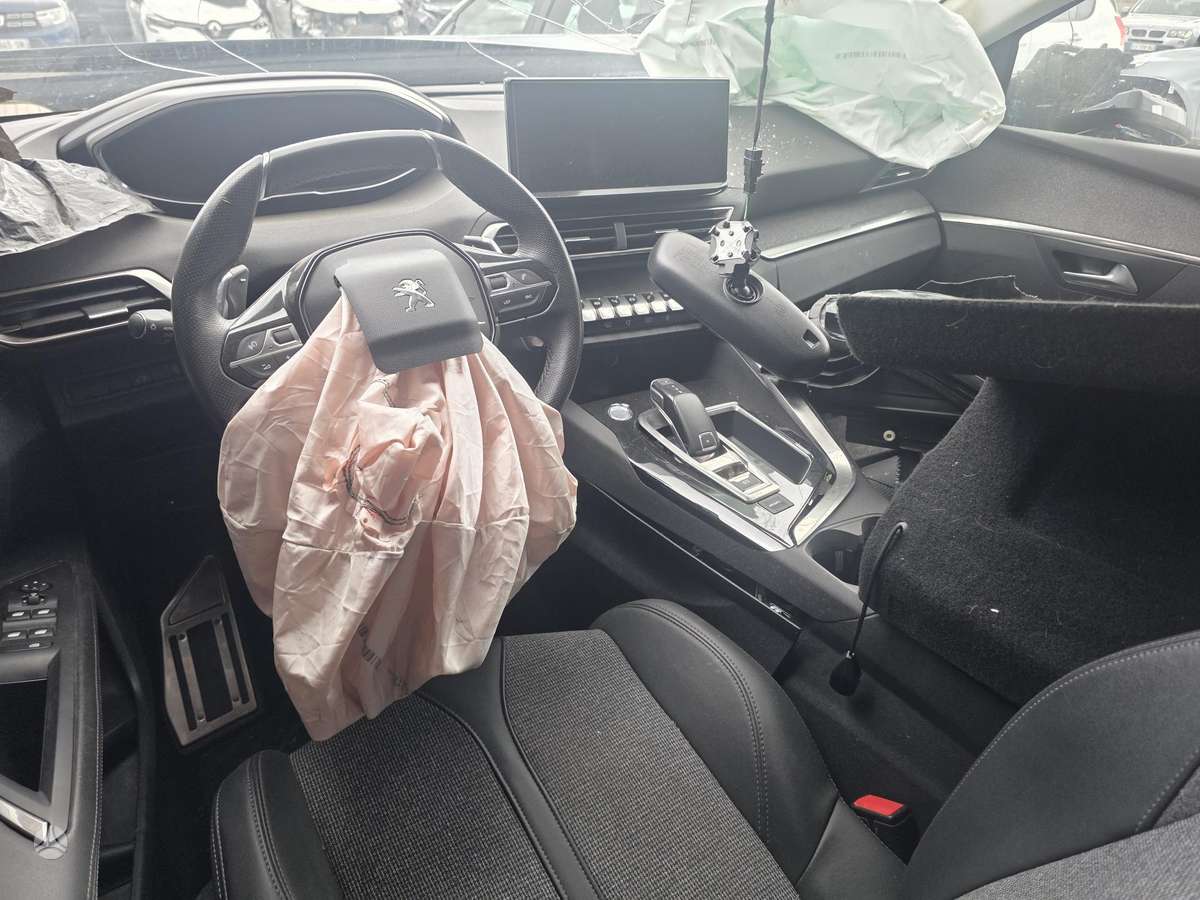 Peugeot 3008 - 4