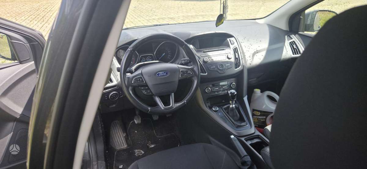 Ford Focus, 1.0 l., Хэтчбек
