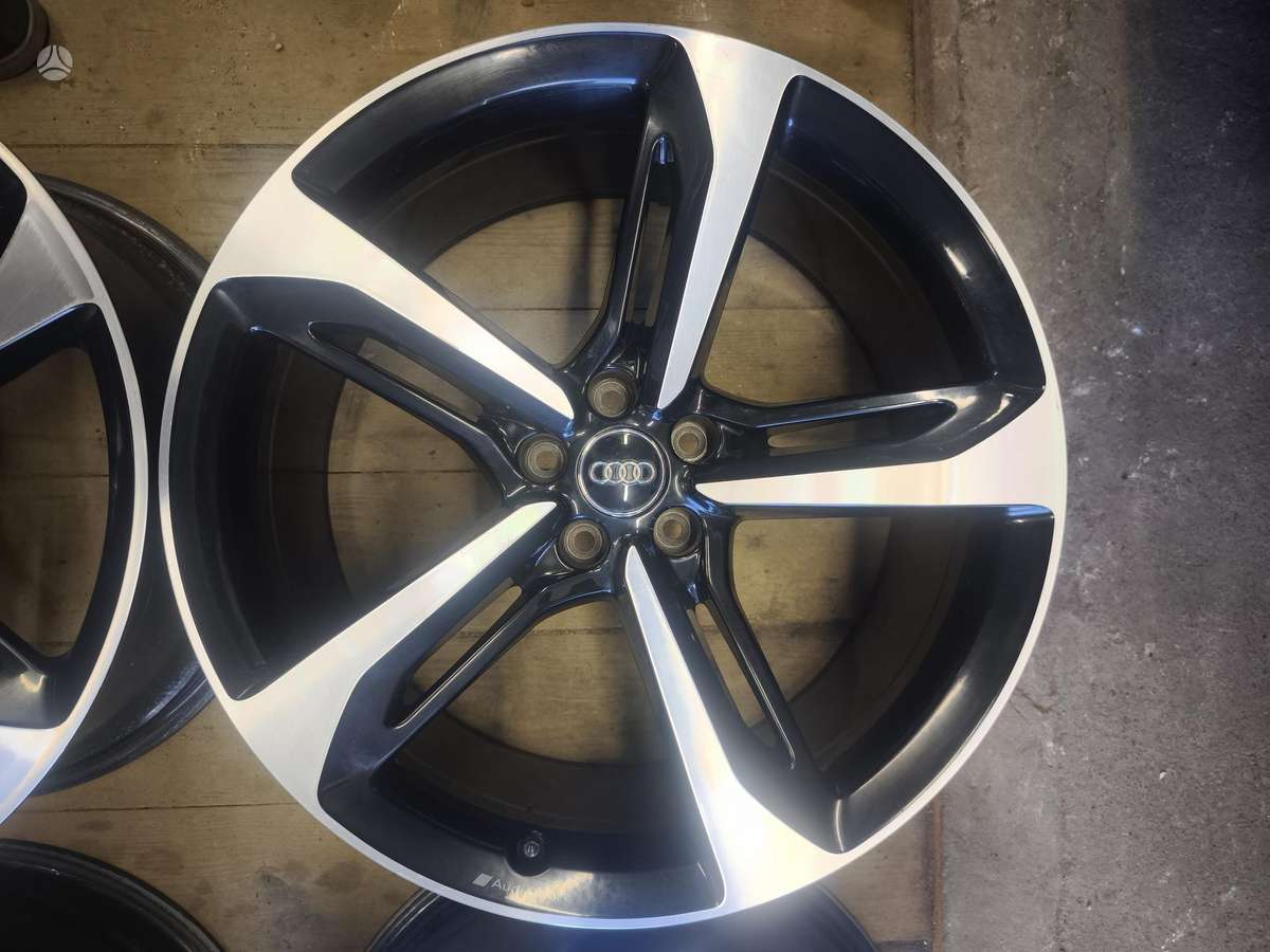 Audi Blade oem, lengvojo lydinio, R21