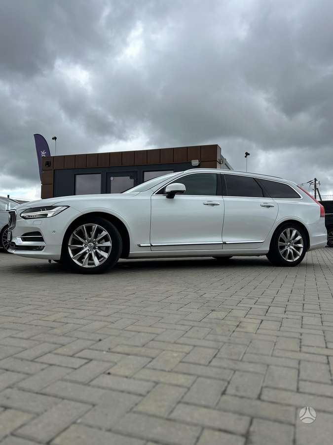 Volvo V90, Универсал