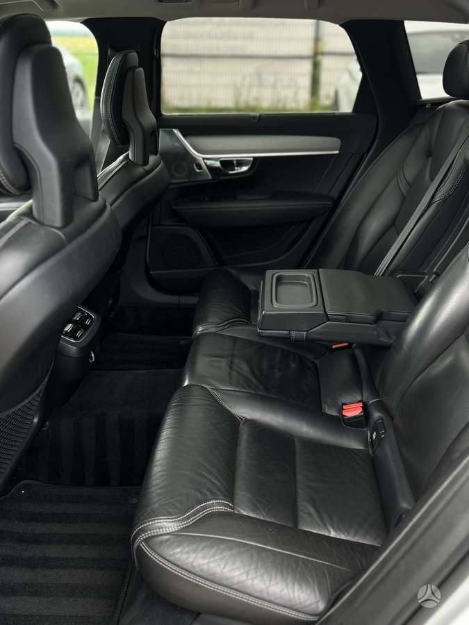Volvo V90, wagon