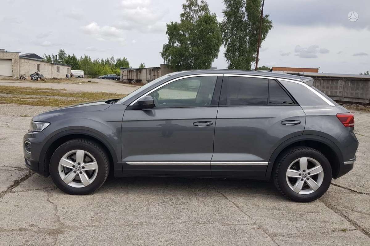 Volkswagen T-Roc - 7