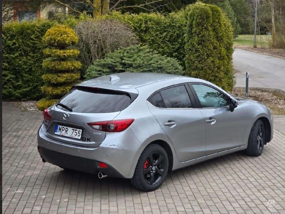 Mazda 3, 2.2 l., hatchback