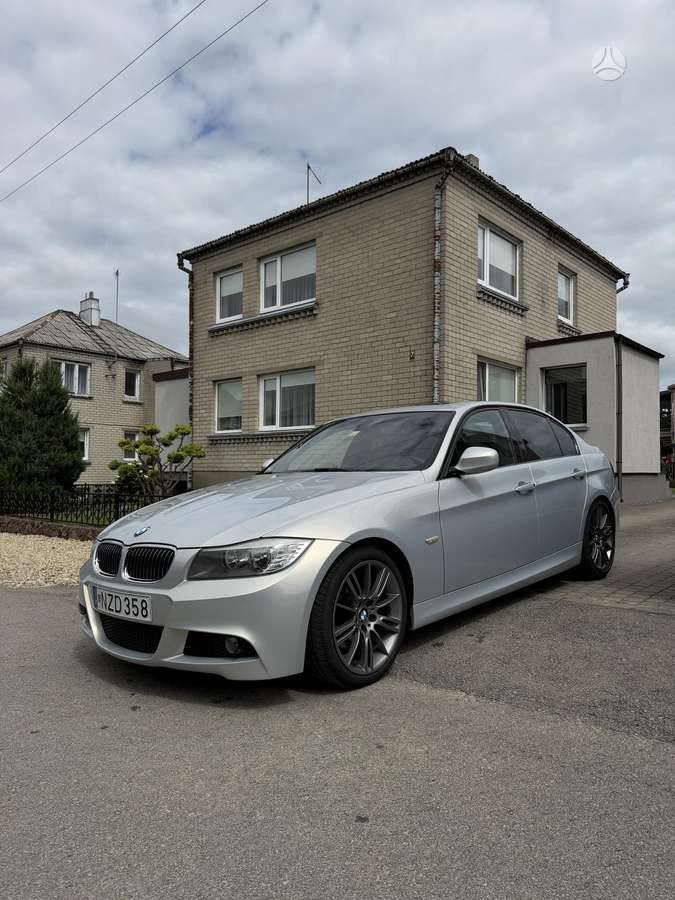 BMW 325, 3.0 l., Седан