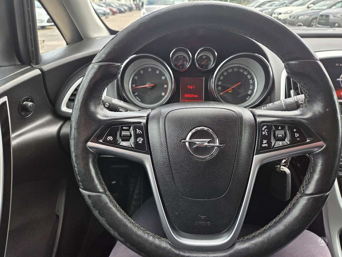 Opel Astra, 1.4 l., Универсал