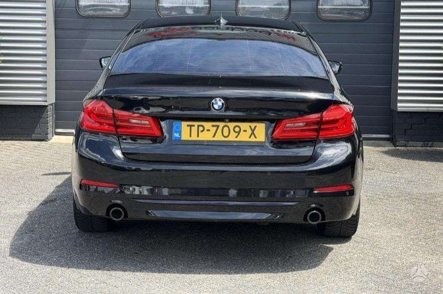 BMW 520, 2.0 l., Седан