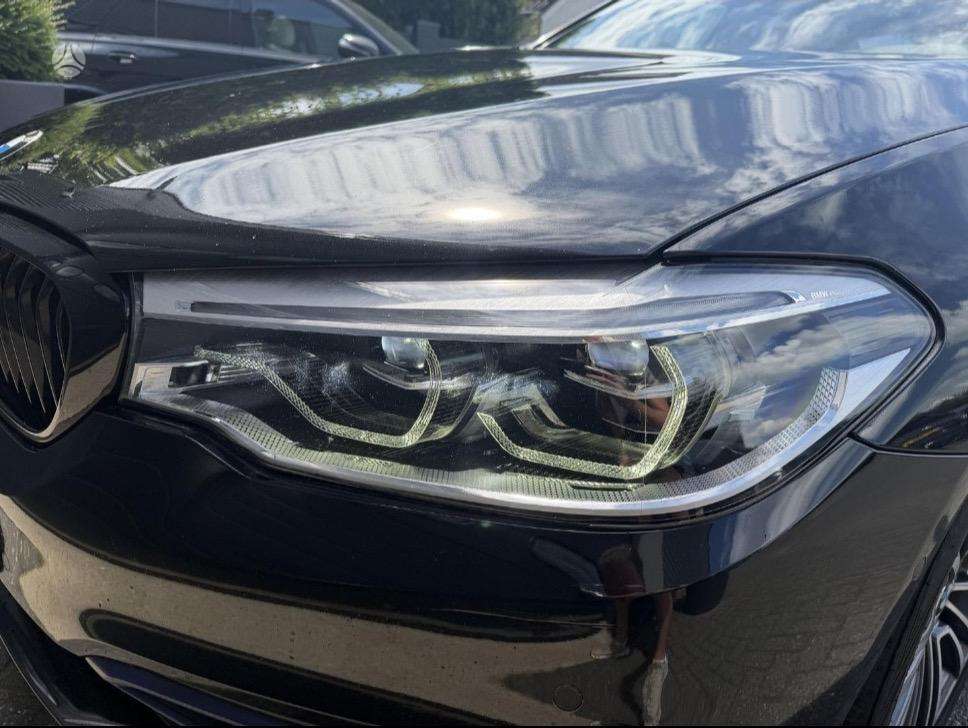 BMW 520, 2.0 l., Седан