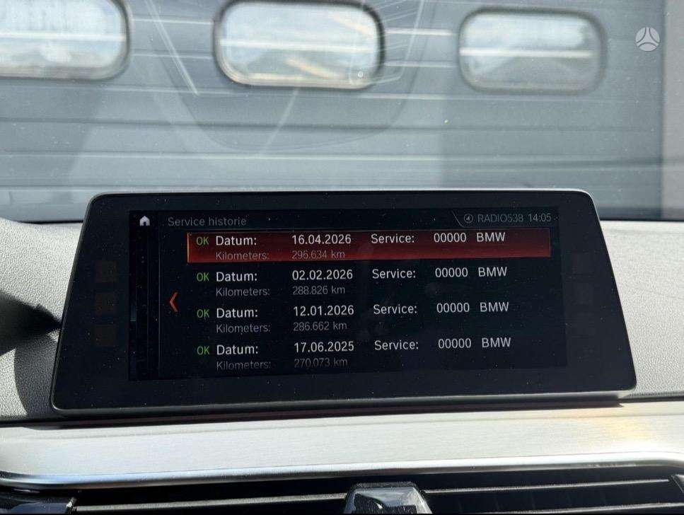 BMW 520, 2.0 l., Седан