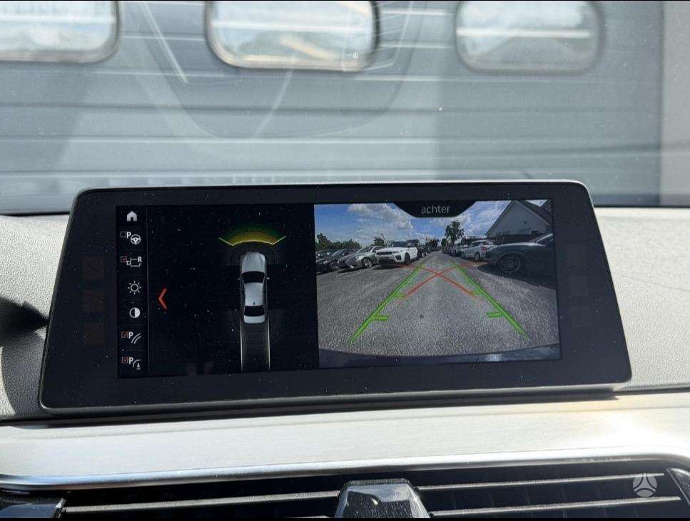 BMW 520, 2.0 l., Седан
