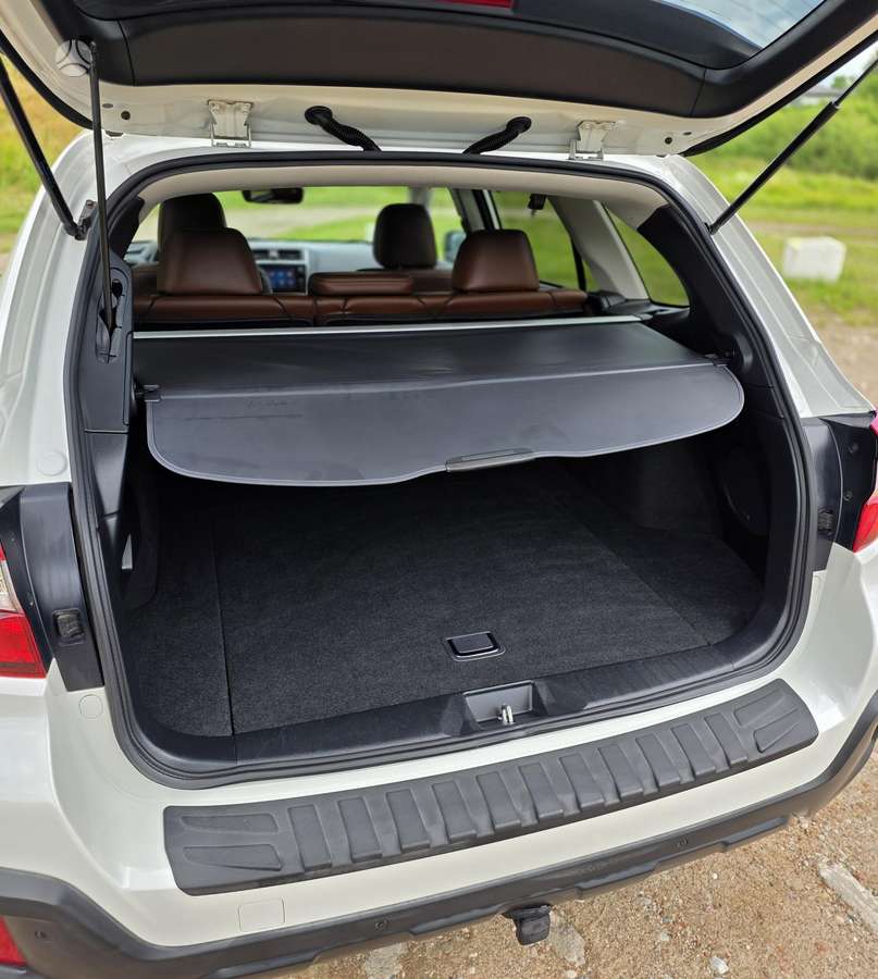 Subaru Outback, 3.6 l., Внедорожник / Кроссовер