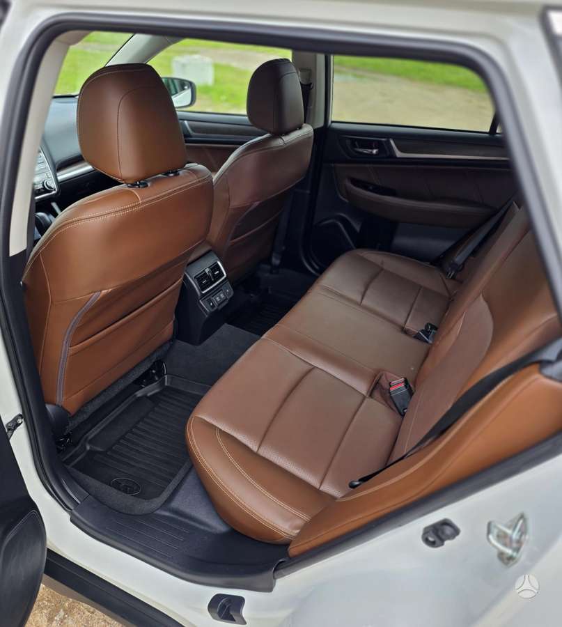 Subaru Outback, 3.6 l., Внедорожник / Кроссовер