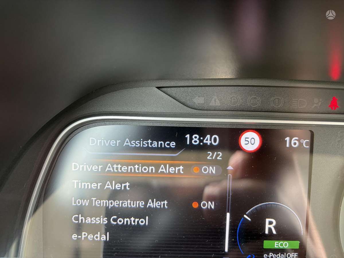 Nissan Leaf, 62 kWh, hatchback