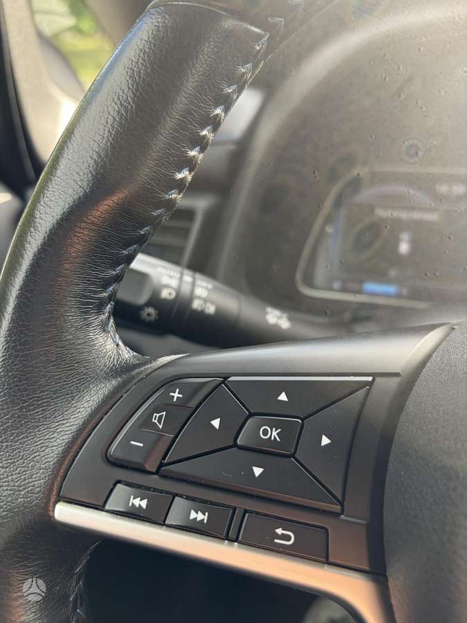 Nissan Leaf, 62 kWh, hatchback
