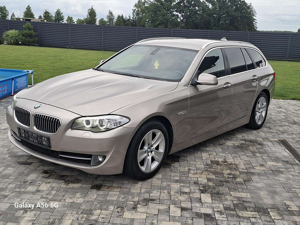 BMW 520, 2.0 l., universalas