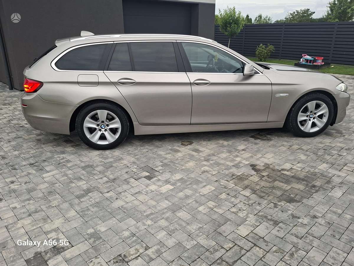 BMW 520, 2.0 l., universalas