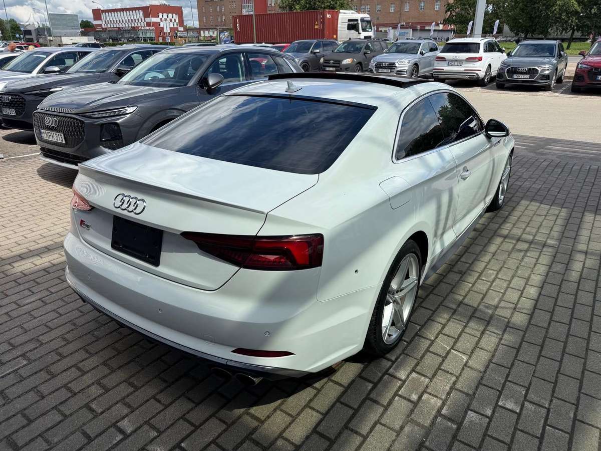 Audi S5, 3.0 l., coupe