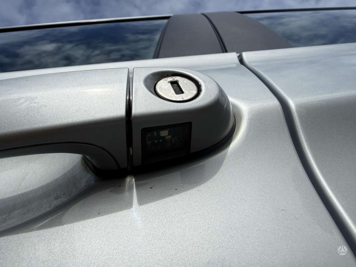 BMW 320, 2.0 l., universalas