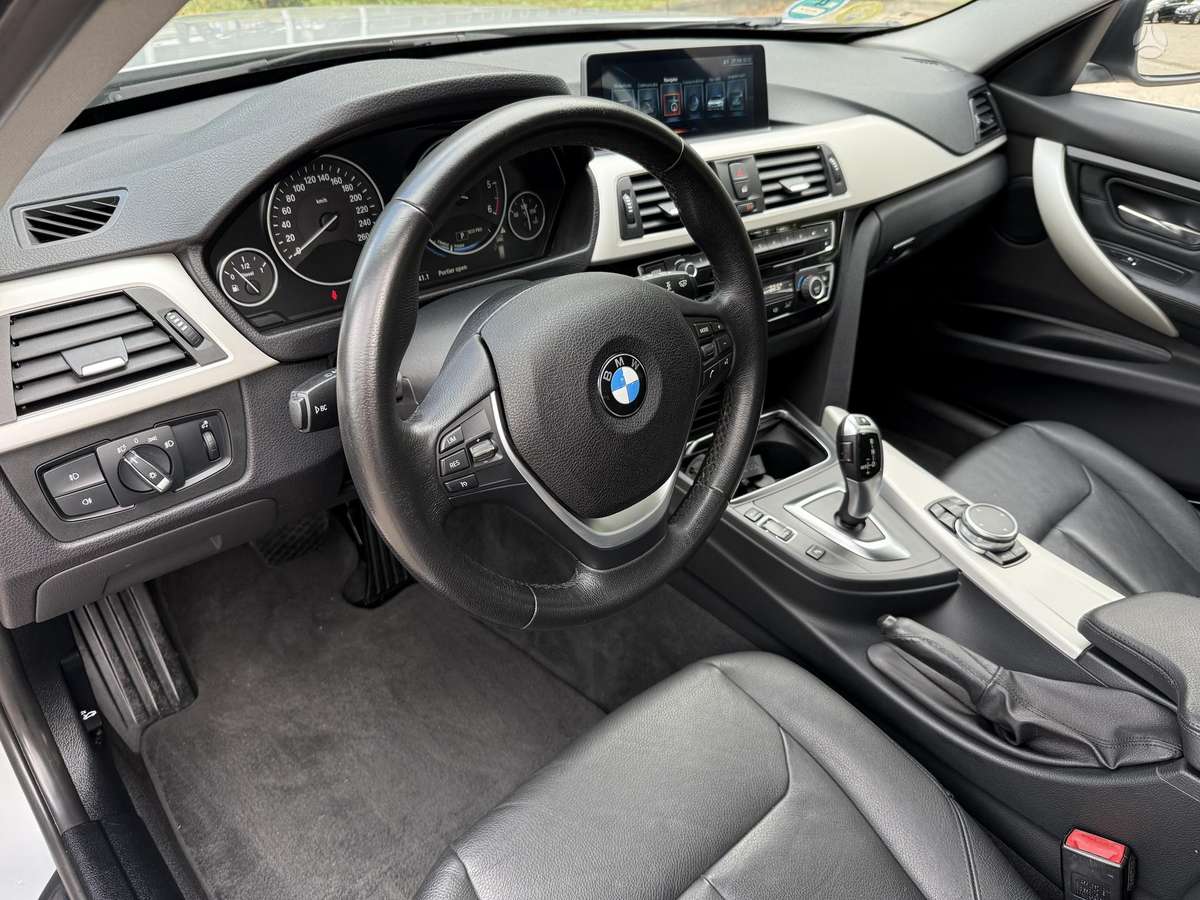 BMW 320, 2.0 l., Универсал