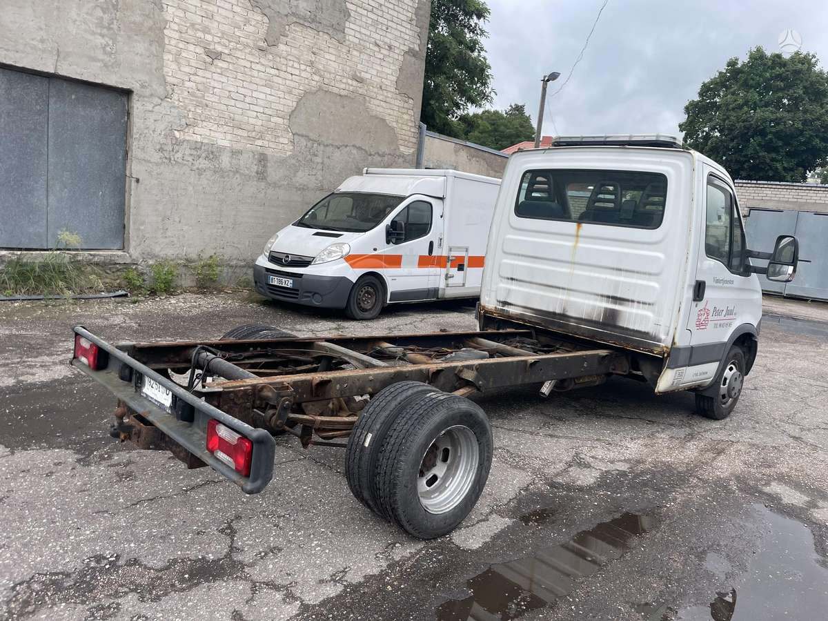 Iveco Daily, 3.0 l., cargo van