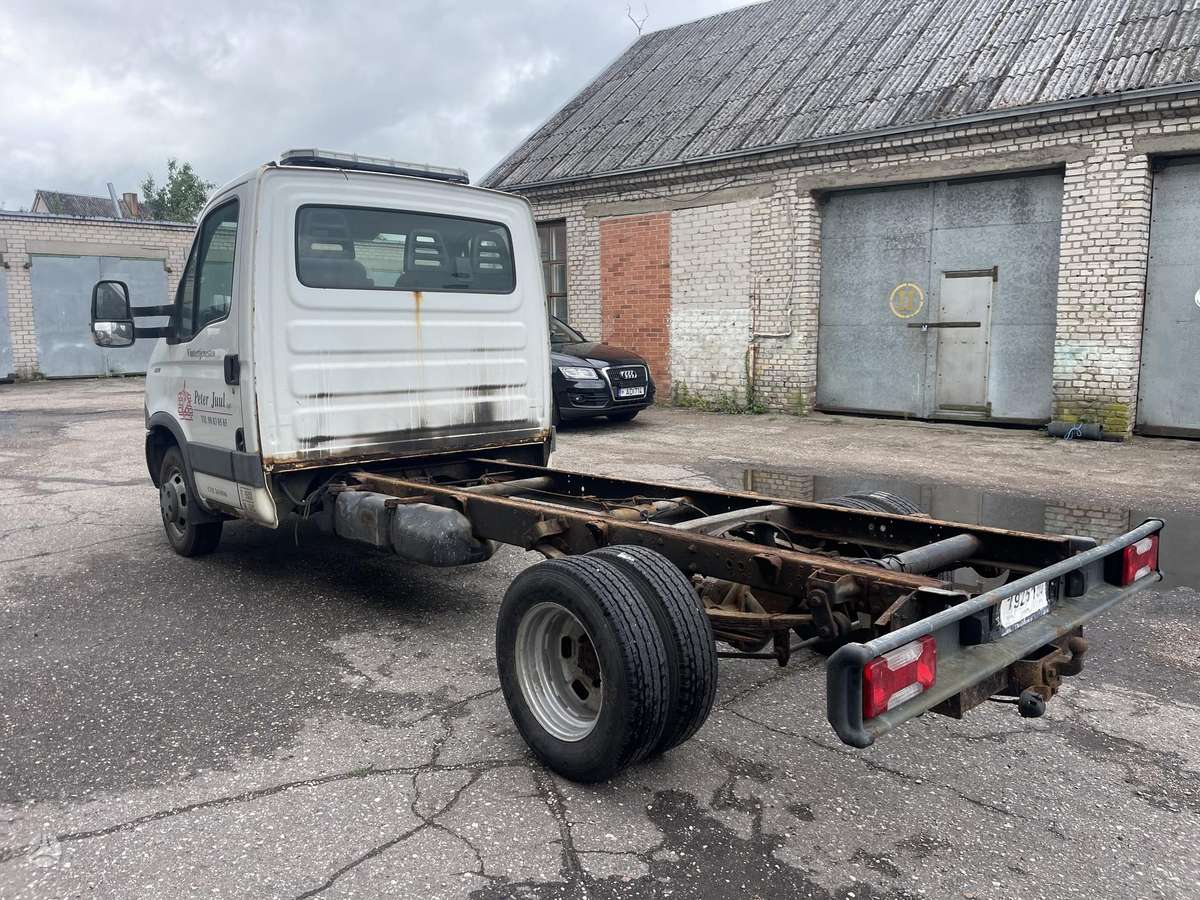 Iveco Daily, 3.0 l., cargo van