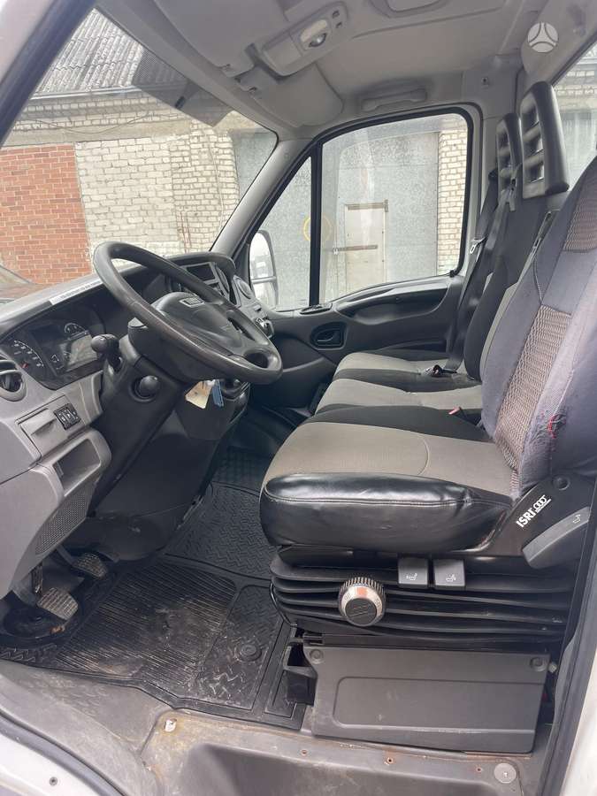 Iveco Daily, 3.0 l., cargo van