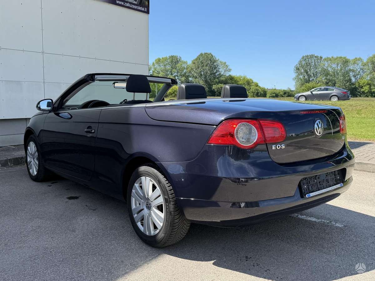 Volkswagen Eos, 1.6 l., convertible