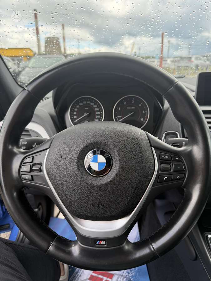 BMW 116, 2.0 l., hatchback